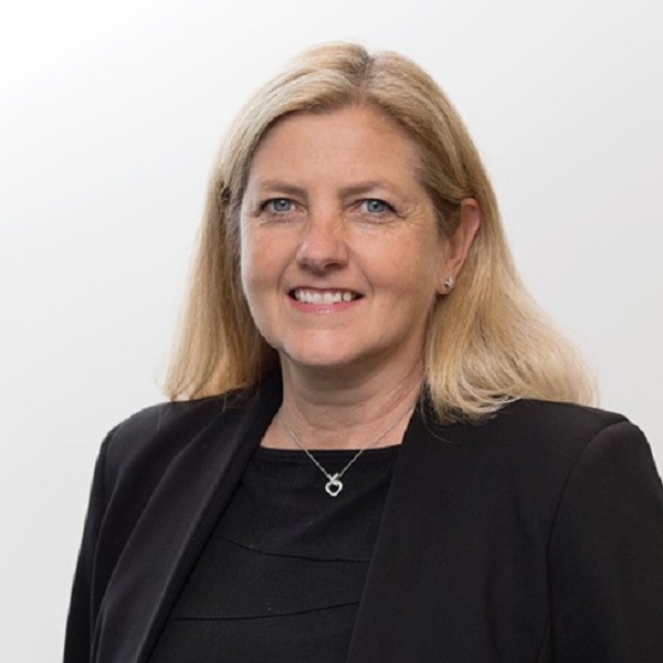 Julia Hoare pic