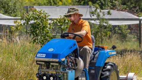 1200x1200 Electric Tractor