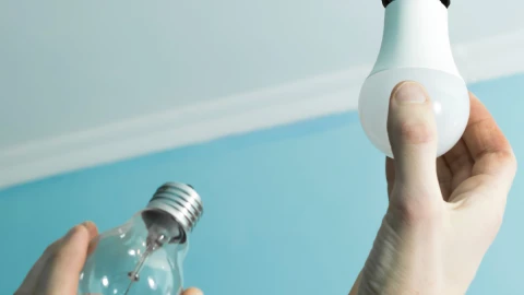 Easy ideas to design your lighting to save power HEADER1